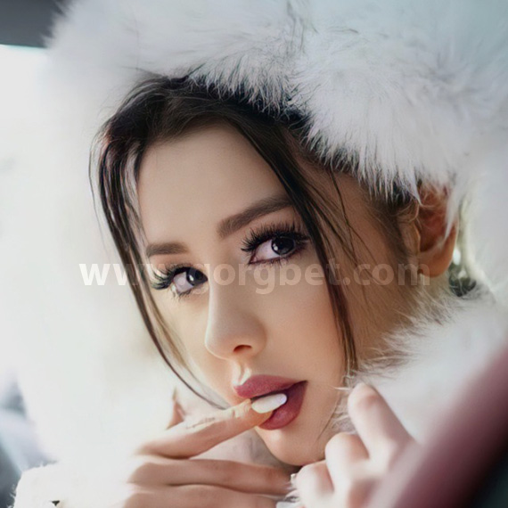 نیلی افشار قبل عمل