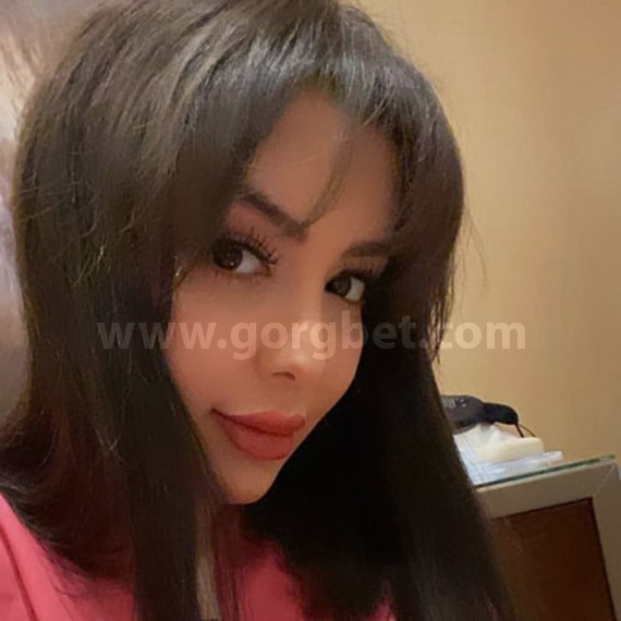 نیلی افشار بدون آرایش